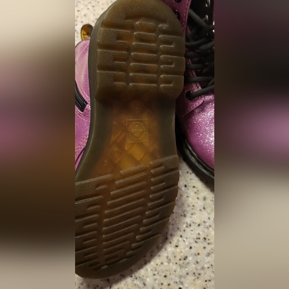 dr martens kids size 12 - Picture 3 of 3